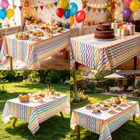 Nappe jetable en PEVA motif vague arc-en-ciel 54 x 108 pouces, housse de table rectangulaire en plastique imperméable pour événements en gros