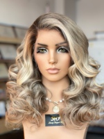 SHY Nouvelle conception de perruques en cheveux naturels à nœuds invisibles, aspect naturel avec ligne de cheveux pré-épilée pour femmes blanches