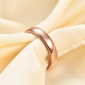 Nuevo anillo de acero de tungsteno pulido curvo de 4 6MM-Simple y versátil, ideal <span class=keywords><strong>para</strong></span> parejas que se casan - Product Image 5