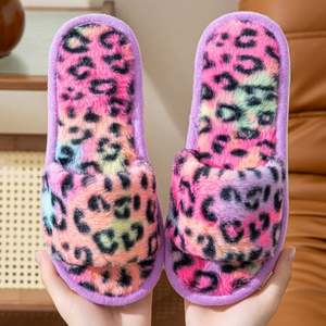 Women's Winter Plush <b>Slides</b> Washable Fluffy <b>Slippers</b> Valentine's Day Home <b>Slipper</b> Warm Love Heart Decor <b>Slippers</b> - Product Image 4