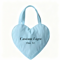 Tas Tote Kanvas Katun Bentuk Hati dengan Logo Custom, Tas Belanja Bentuk Hati dari Kain Katun yang Nyaman, Tas Bentuk Hati Multiwarna