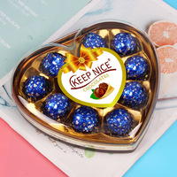 Cadeaux de Chocolats Premium pour la Saint-Valentin en Gros – 12 Chocolats aux Noix en Forme de Cœur, Snacks Romantiques de Luxe