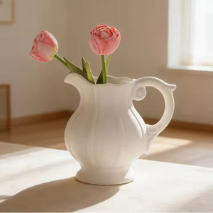Vase en céramique sous glaçure, design moderne et épuré, luxe discret pour la décoration intérieure et l'arrangement floral - Product Image 4