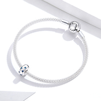 Breloque étoile plaquée argent avec cristaux bleus sertis à griffes, bijou unisexe, cadeau, style classique