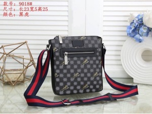 Bolso Bandolera de Lujo para Hombre, Diseño de <span class=keywords><strong>Marca</strong></span>, Color Sólido, Cierre Vertical, Venta al Por Mayor de Fábrica - Product Image 4