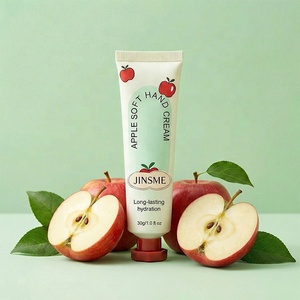 Ensemble de crèmes pour les mains nourrissantes, blanchissantes et anti-âge aux fruits, naturelles, biologiques, à base de squalane, de nicotinamide et de vitamine E, hydratantes (OEM/ODM) - Product Image 3