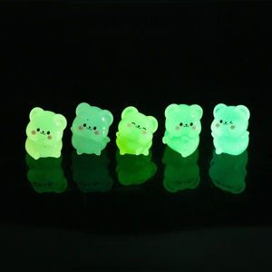 Ornements lumineux de souris sur pied pour aménagement paysager, décorations de table montées sur véhicule, porte-clés animal 3D en résine, personnalisable - Product Image 2