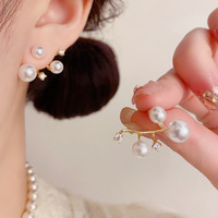 Boucles d'oreilles pendantes en laiton avec perles pour femme, hypoallergéniques, élégantes et minimalistes