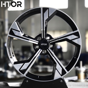 HTOR Jantes de luxe personnalisées à 5 rayons de 16 à 24 pouces Jantes 5x112 à face polie Jantes de voiture forgées noires pour A4 <span class=keywords><strong>A6</strong></span> Q3 Q5 - Product Image 1