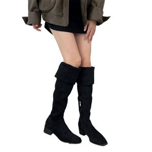 Stivali di Lusso Firmati in Pelle di Vitello Importata con Tacco Quadrato e Dettaglio Morso di Cavallo, Stivali Piatti Autunno Inverno - Product Image 5