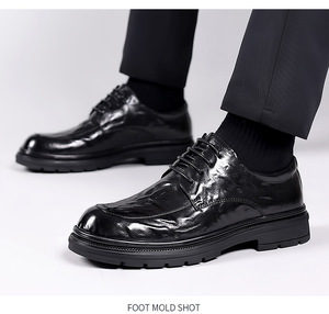 รองเท้าหนังผู้ชายทรงเหลี่ยม ดีไซน์หรูหรา ตกแต่งด้วยผ้าแบบแพทช์เวิร์ค เชือกผูก สไตล์ลำลองทางธุรกิจ กันลื่น ระบายอากาศได้ดี น้ำหนักเบา คุณภาพสูง - Product Image 4