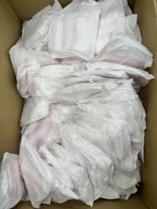 बी ग्रेड चीनी ब्रांड पैकेजिंग डिस्पोजेबल सैनिटरी नैपकिन पैंट उच्च कमर सी-सेक्शन पोस्टपार्टम अंडरवियर महिला डायपर - Product Image 4