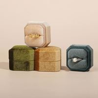 Mini boîte à bagues en velours Style octogone Design coréen parfait pour les bagues de mariage de couple Logo personnalisé disponible
