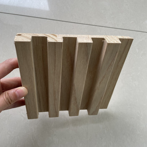 Revêtement mural en <span class=keywords><strong>bois</strong></span> MDF imperméable, panneaux muraux à lattes cannelées modernes avec <span class=keywords><strong>placage</strong></span> en chêne naturel et noyer - Product Image 3