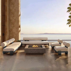 طقم أريكة حديث ومريح للحدائق الخارجية مصنوع من الألومنيوم مع قماش مقاوم للماء ومضاد للصدأ - Product Image 1