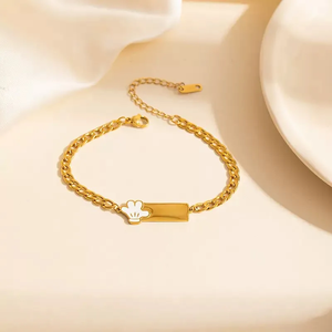 Pulsera de Acero Inoxidable Chapada en Oro de 18K de Moda para Mujer, Diseñada con Colgante Cuadrado de Gota de Aceite, Joyería Duradera Antialérgica - Product Image 3