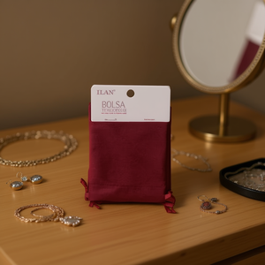 Bolsa de terciopelo Ilan 7x9 cm color burdeos, 2 piezas para guardar joyas - Product Image 2