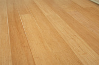 Plancher en bambou de style traditionnel, finition lisse avec revêtement UV, épaisseur personnalisable, respectueux de l'environnement, pour salon domestique