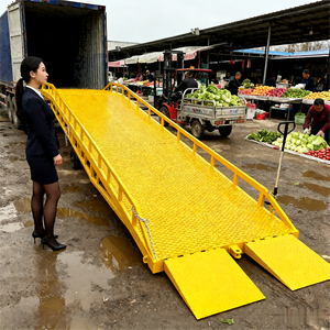 6 tonnes 8 tonnes 10 tonnes 12 tonnes 15 tonnes Conteneur hydraulique mobile Niveleur de quai Rampe de quai de chargement à vendre - Product Image 1