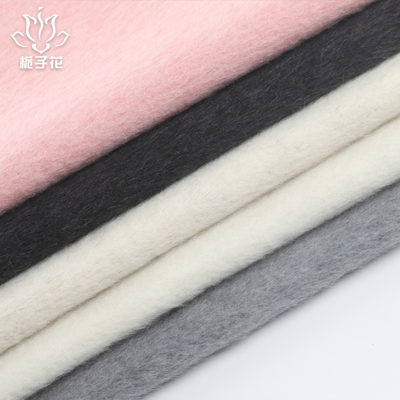 Double Sided Alpaca Wool Fabric 70% Wool 30% Other 100% Polyester Blackout & Anti-Static for Girls