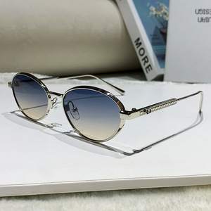 Gafas de sol redondas con gradiente, montura completa, UV400, a la moda, para conducir, unisex, para adultos - Product Image 1