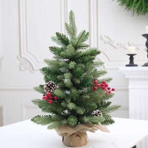 Nouvel ensemble de sapin de Noël transfrontalier en PVC avec base en toile de jute, mini décoration de bureau avec des pommes de pin et des baies rouges - Product Image 6