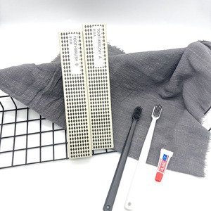 Ensemble de gel douche personnalisable pour mini hôtel Articles de toilette écologiques jetables Mini shampooing en plastique avec logo personnalisé - Product Image 3