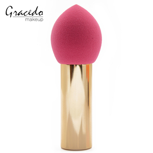 Venta al por mayor de base de maquillaje esponja cosmética Puff con mango de aluminio crema cepillo Puff impecable aplicador - Product Image 1