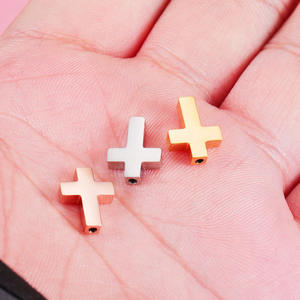 Perles Breloques <span class=keywords><strong>Croix</strong></span> en Acier Inoxydable PVD Or 18K, 10*13mm, Étanche, pour Fabrication de Bracelets et Colliers (Vente en Gros) - Product Image 3