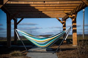 Võng thiết kế hiện đại cho sân vườn hoặc sân sau tiết kiệm không gian với sắt thép đứng đồ gỗ ngoài trời có thể gập lại - Product Image 6