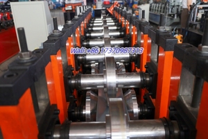 Rouleau de rail de guidage de <span class=keywords><strong>porte</strong></span> d'obturation en U formant la machine - Product Image 3