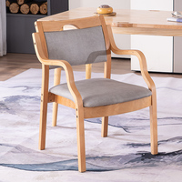 Table à manger en bois massif personnalisable ensemble de chaises personnes âgées et maison de retraite établissement de soins médicaux adapté appartement vieillissement loisirs