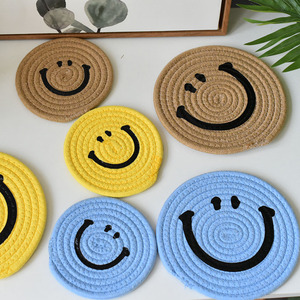 Posavasos de estilo japonés, tapetes aislantes del calor, hilo de algodón, cara sonriente, tapetes tejidos a mano de ratán y paja, sencillos - Product Image 1