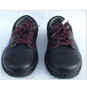 รองเท้านิรภัยสเปเรียน 702 สีดำ หุ้มส้นต่ำ ป้องกันการกระแทก ป้องกันการเจาะทะลุ ฉนวนไฟฟ้า - Product Image 2