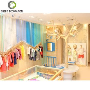 Porte-vêtements durable pour bébés Meubles de magasin de vêtements de haute qualité Présentoir de vêtements pour enfants Étagères de magasin de vêtements pour bébés - Product Image 3