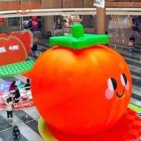 Tomate géante gonflable de dessin animé avec visage et jambes – Décoration estivale amusante pour fêtes d'enfants, thèmes agricoles, supermarchés