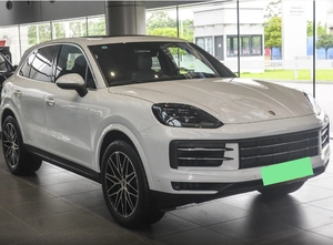 <span class=keywords><strong>Cayenne</strong></span> SUV AWD Essence Turbo 3L V6 <span class=keywords><strong>2022</strong></span> d'occasion, conduite à gauche, sièges en cuir, caméra de recul - Product Image 2