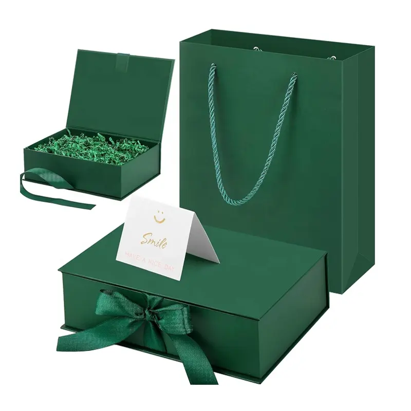 Katlanabilir ambalaj manyetik hediye kurdelalı kutu ve mevcut lüks Kraft düğün için kağıt torbalar noel özel Logo yeşil