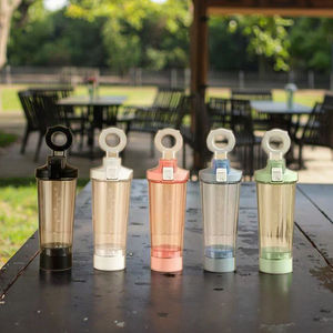 Tritan Material 700ml Fitness Blender Magnétique Suction Water <span class=keywords><strong>Sport</strong></span> pour Shaker Bottle avec Protein Suction Cap pour Drinkware Use - Product Image 1