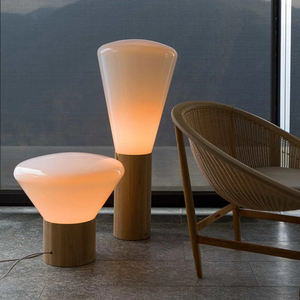 <span class=keywords><strong>Lampe</strong></span> <span class=keywords><strong>de</strong></span> <span class=keywords><strong>table</strong></span> LED <span class=keywords><strong>Edison</strong></span> antique E27 en bois <span class=keywords><strong>de</strong></span> noyer et verre conique, style nordique créatif, pour décoration intérieure, bureau, chevet d'hôtel - Product Image 5