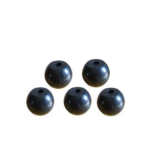 Balle en <span class=keywords><strong>silicone</strong></span> perforée sur mesure, haute élasticité, en EPDM et NBR, moulée et découpée, pour tamis vibrant – Produits en caoutchouc - Product Image 5