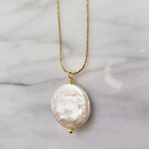 Collar de Cadena de Serpiente con Colgante de Moneda de Perla Barroca Irregular para <span class=keywords><strong>Mujer</strong></span>, Ideal para Combinar con Otras Joyas - Product Image 1