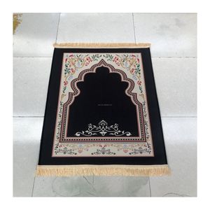 Alfombra de Oración Musulmana de Franela Suave Popular, Alfombra de Casa Plegable con Relieve, Venta al por Mayor - Product Image 1