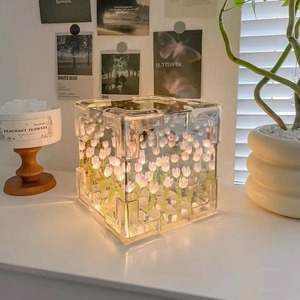 Luz de Noche Decorativa con Espejo Infinito de Tulipanes <span class=keywords><strong>para</strong></span> Habitación, Material <span class=keywords><strong>para</strong></span> Lámpara de Tulipanes Hecha a Mano DIY, Lámpara Mágica Cuadrada de Flores de Tulipán Artificiales - Product Image 6
