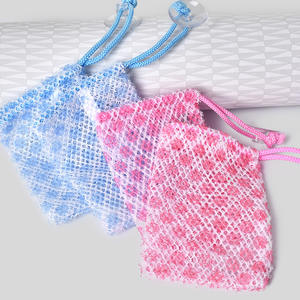 Sac de rangement pour savon suspendu avec cordon de serrage et ventouse, filet à bulles pour le rangement du savon - Product Image 5