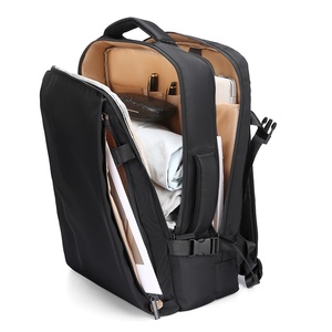 Mochila transfronteriza de gran capacidad de 15,6 pulgadas, bolsa de viaje ligera para hombres y mujeres para negocios <span class=keywords><strong>o</strong></span> ocio, forro de poliéster - Product Image 2