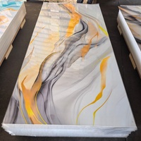 Panneau mural décoratif intérieur en PVC marbré UV de qualité supérieure, ignifuge, résistant à l'humidité, haute brillance, 3D, 1220*2440mm, pour villa et hôtel