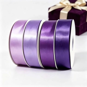 Cinta de Raso Clásica y Elegante de 4 cm para Decoración de Árboles de Navidad - Product Image 5