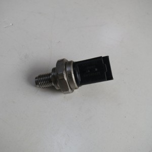 Sensore di Pressione Olio ad Alta Pressione per Rail Carburante 5WS40208 1873400C92 8200579287 per Renault 1.5dCi <span class=keywords><strong>Clio</strong></span> MK2 MK3 Megane Scenic - Product Image 3