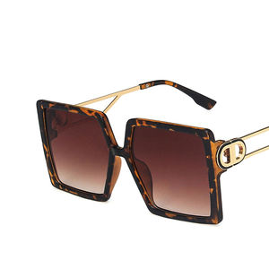Gafas de Sol de Diseño de Marca MPD1 con Montura Cuadrada Grande, Gafas de Sol de Moda para Mujer - Product Image 6